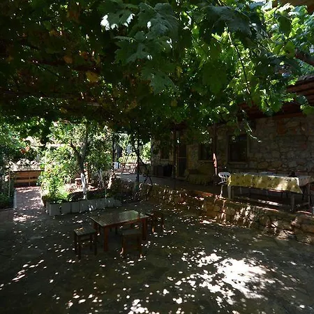 بيت ضيافة Likya 3*